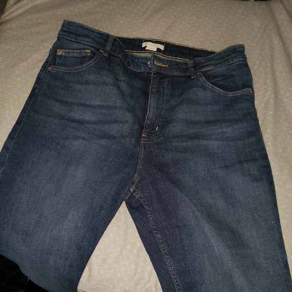 Jeans - Picture 2 of 2